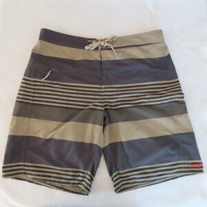 Patagonia Wavefarer Board Shorts Swim Trunks Men's 34 Striped Beach Pool Surf